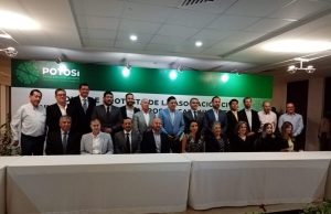 Rinde protesta la A. C. “Inversionistas Hoteleros de SLP»