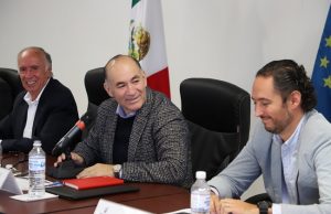 Con firma ARCO, Galindo se compromete a no frenar desarrollo urbano