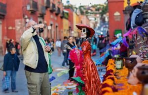ESTIMA SECTUR CERRAR 2022 CON MENOS TURISTA INTERNACIONALES, PERO CON MAYOR DERRAMA