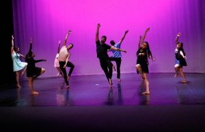 ¡TODAS Y TODOS A PRACTICAR DANZA EN EL IPBA!