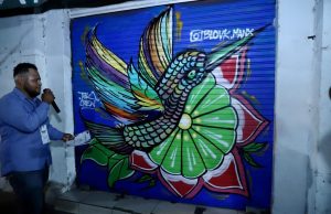 CONTINÚA RESCATE DEL CENTRO HISTÓRICO, CON MURALES EN CORTINAS DE NEGOCIOS