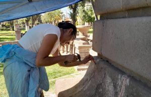 DAN MANTENIMIENTO AL EMBLEMÁTICOS JARDÍN COLÓN