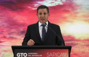 LA SECRETARIA DE ECONOMIA IMPONE ARANCELES A CALZADO CHINO