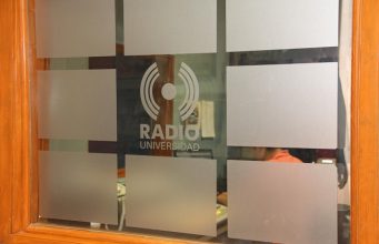 Reestructuran programación en radio y tv de la UASLP, prevén estancia para estudiantes