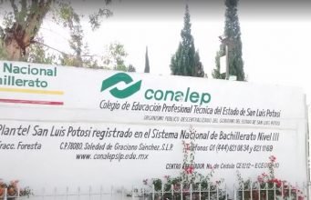 Presenta Conalep ciclo de conferencias con empresarios potosinos