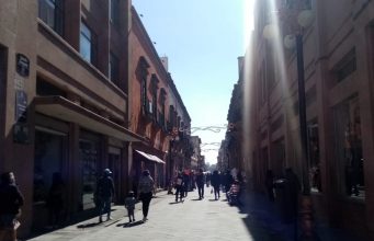 Comerciantes establecidos acatarán medidas para reducir contagios de covid19