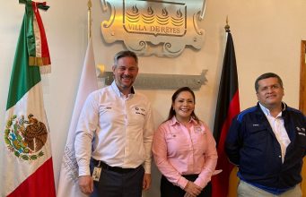 Impulsa BMW proyectos para deporte y educación en Villa de Reyes