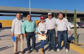 Reconocen a empresarios que invierten en Rioverde