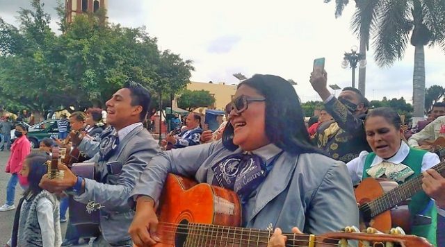 Mariachi3