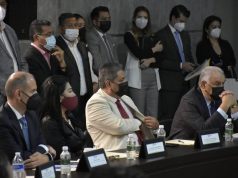 Firman acuerdo de protección al empleo, IP y gobierno