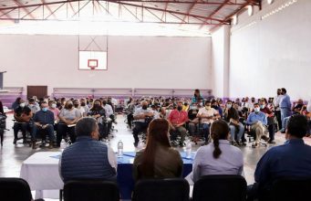 Escuelas de Villa de Reyes reciben apoyos de BMW