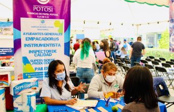 Participaron 50 empresas en feria del empleo de Villa de Reyes y Conalep
