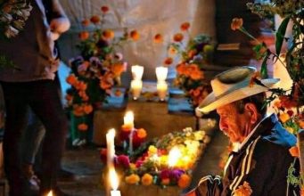 LA LEYENDA DEL HOMBRE QUE NO CREÍA EN LA VISITA DE LOS LOS MUERTOS