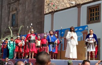 REGRESA EL TRADICIONAL VIACRUSIS DE SAN JUAN DE GUADALUPE