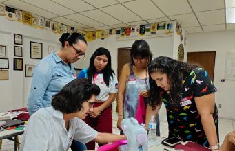 CLUB ROTARACT CIUDAD VALLES CAPACITA A MUJERES EN COSTURA E IMPULSA EL DESARROLLO ECONÓMICO