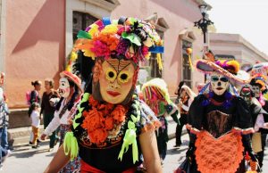 IPBA invita al 9°recorrido Alegoría del Día de Muertos: Una caravana temática llena de color y tradición.