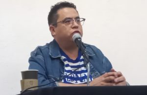 ENREDADO EN AZUL. LOS LABERINTOS EMOCIONALES EN LA POESÍA DE BOB DYLAN