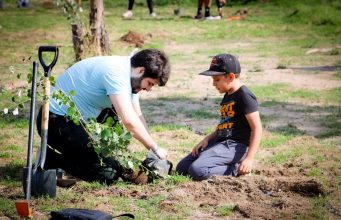 BMW REFORESTA PARQUE TANGAMANGA
