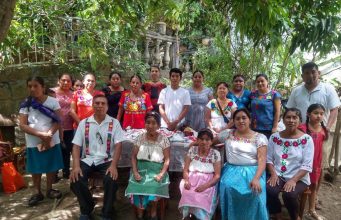 ESTADO IMPULSA RESCATE DE SABERES TEXTILES EN LA HUASTECA