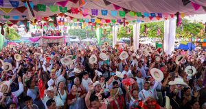 RÉCORD GUINNESS DEL HUAPANGO EN XILITLA GENERÓ DERRAMA HISTÓRICA DE 20 MILLONES DE PESOS