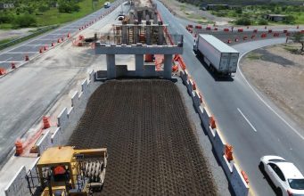 AVANZA CONSTRUCCIÓN DE LA AUTOPISTA SAN LUIS–MATEHUALA