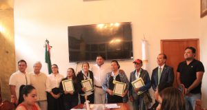 VILLA DE REYES RECONOCE A CINCO GUARDIANES DE LOS SABERES TRADICIONALES